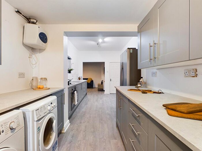 6 Bedroom House To Rent In Ossory Street, M14