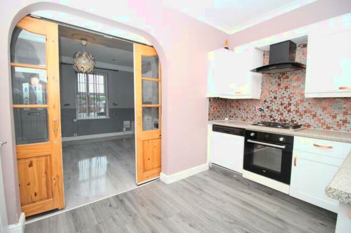 3 Bedroom Terraced House To Rent In Pindar Oakes Cottages, Barnsley, S70