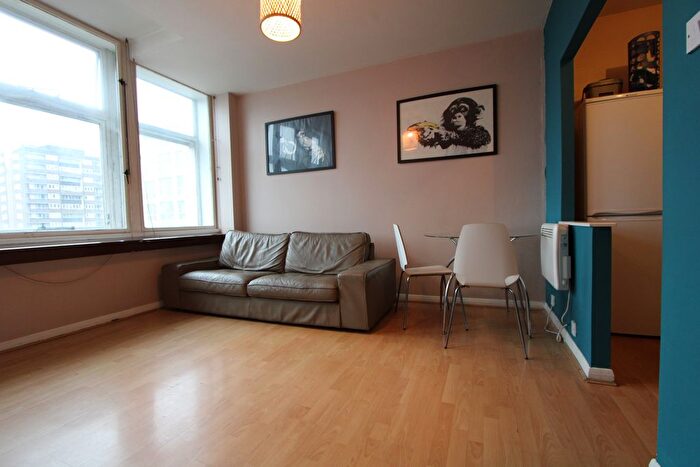 2 Bedroom Flat To Rent In Newington Causeway, London, SE1