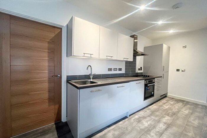 1 Bedroom Flat To Rent In Coventry Road, Birmingham, B25