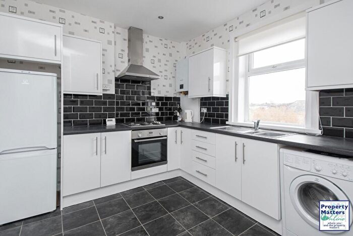 2 Bedroom Flat For Sale In Craigie Road, Kilmarnock, KA1