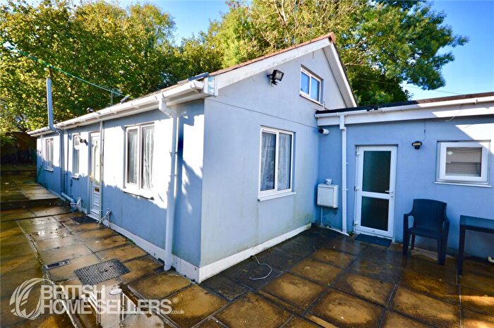 3 Bedroom Bungalow For Sale In Ladysmith Road, Plymouth, Devon, PL4