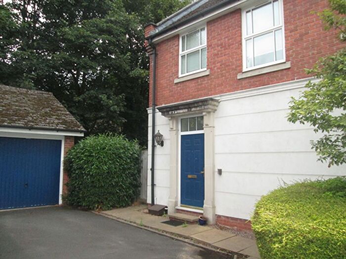 3 Bedroom Detached House To Rent In Courtlands Close, Bristol Road, Edgbaston, Birmingham, B5
