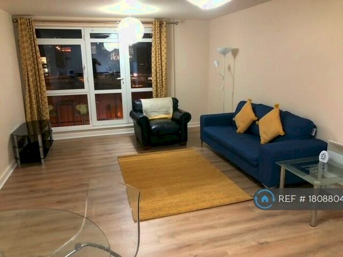 2 Bedroom Flat To Rent In Beauchamp House, Coventry, CV1