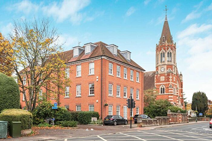 3 Bedroom Flat For Sale In Norman Avenue, Henley-On-Thames, RG9