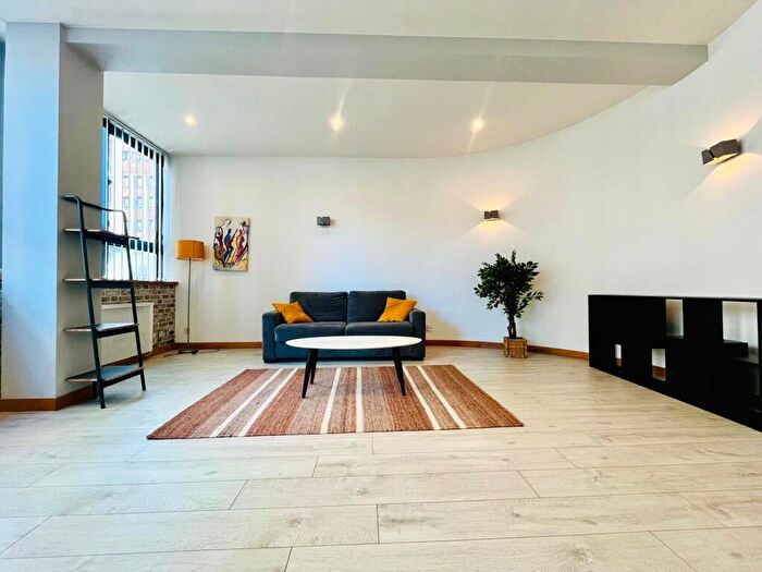 1 Bedroom Apartment For Sale In Newhall Street, Birmingham, B3