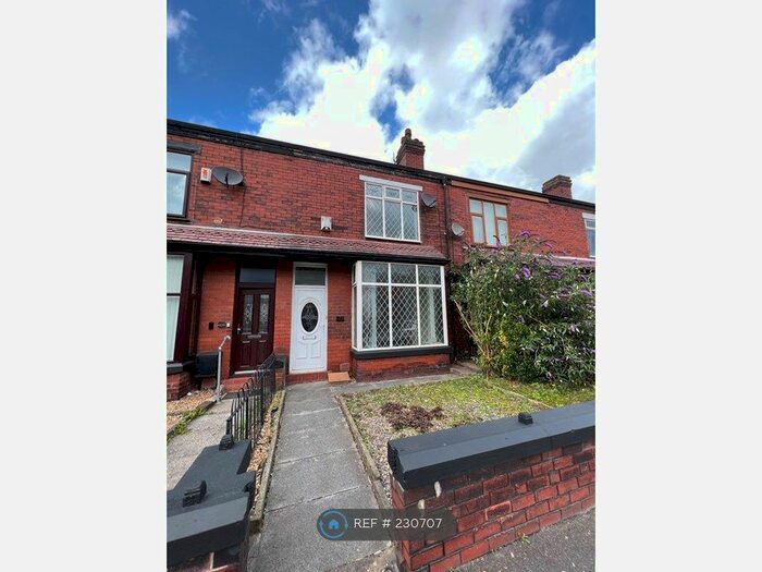 3 Bedroom Terraced House To Rent In St. Helens Road, Bolton, BL3
