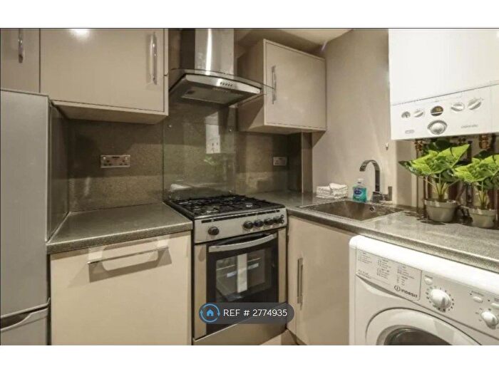 Studio To Rent In Clarence St, Southend-On-Sea, SS1