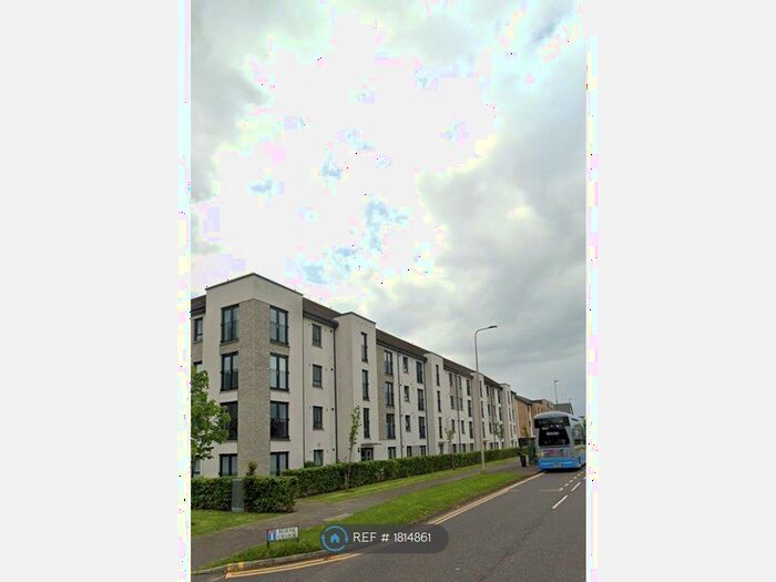 2 Bedroom Flat To Rent In South Gyle Broadway, Edinburgh, EH12