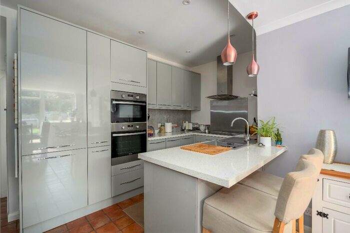 3 Bedroom Terraced House For Sale In Carlton Road, Walton-On-Thames, Surrey, KT12