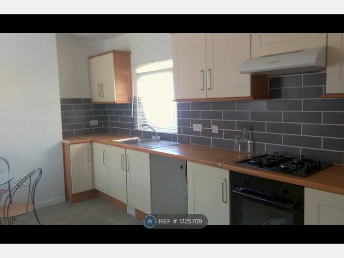 3 Bedroom Terraced House To Rent In High Street, Cheslyn Hay WS6