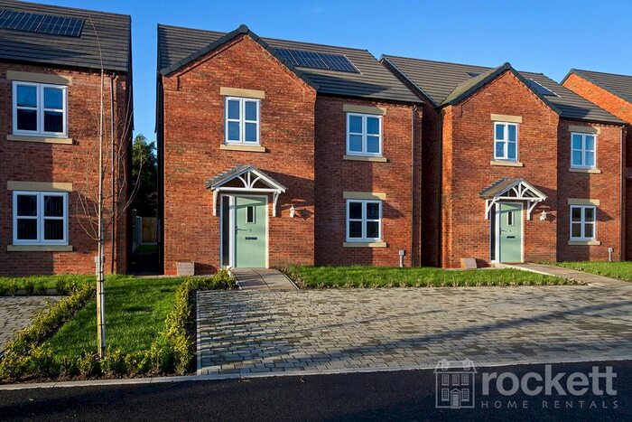 4 Bedroom Detached House To Rent In High View, Parkway, Brown Edge, Staffordshire, ST6