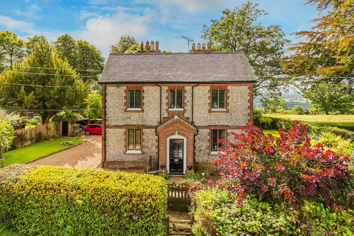 2 Bedroom Maisonette For Sale In Ranmore Common, Dorking, RH5