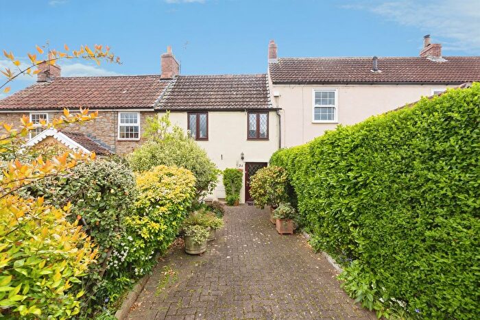 2 Bedroom Cottage For Sale In West Street, Oldland Common, Bristol, BS30