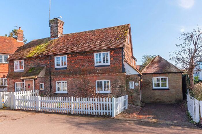 5 Bedroom Semi-Detached House For Sale In Green Road, Horsmonden, Tonbridge, TN12