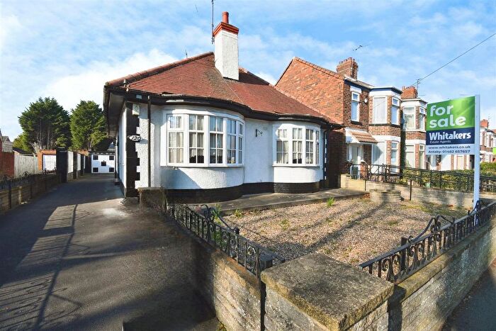 3 Bedroom Detached Bungalow For Sale In Boothferry Road, Hull, HU4