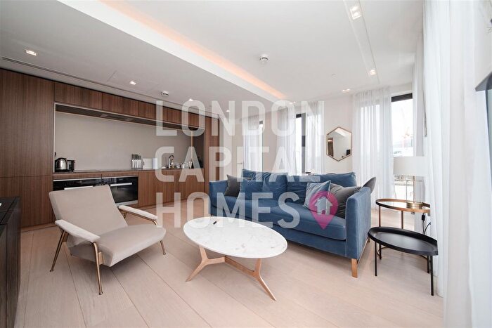 2 Bedroom Flat To Rent In Lincoln Square, Portugal Street, London, WC2A