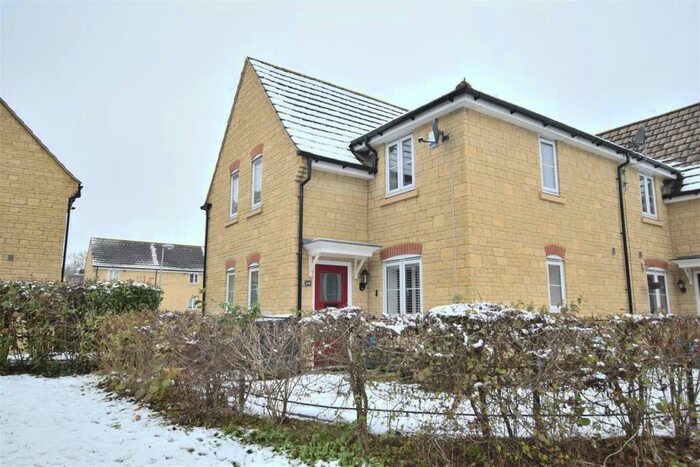 2 Bedroom Semi-Detached House To Rent In Lasborough Drive, Tuffley, Gloucester, GL4