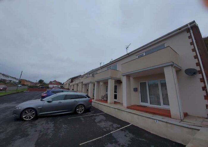1 Bedroom Property To Rent In Vanewood Court, Plunch Lane, Mumbles, SA3