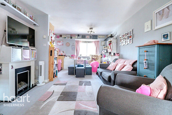 1 Bedroom Apartment For Sale In High Street, Sheerness, ME12