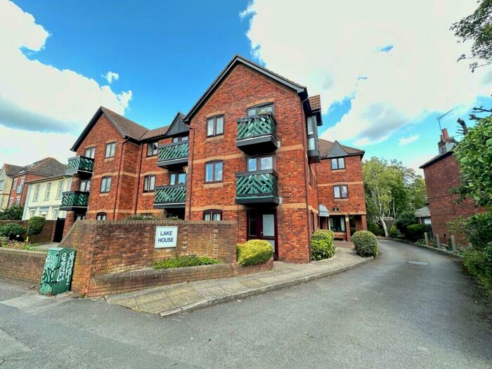1 Bedroom Apartment To Rent In Lake House, Paynes Road, Shirley, Southampton, SO15