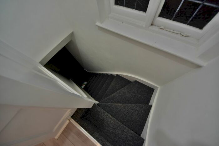 2 Bedroom Maisonette To Rent In Leith Close, Kingsbury, London, NW9