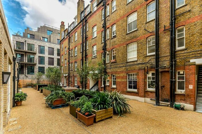 1 Bedroom Flat To Rent In Aldwych Chambers, Covent Garden, London, WC2B