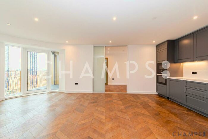 3 Bedroom Flat To Rent In Manners House, Brook Street, Royal Exchange, Kingston, KT1