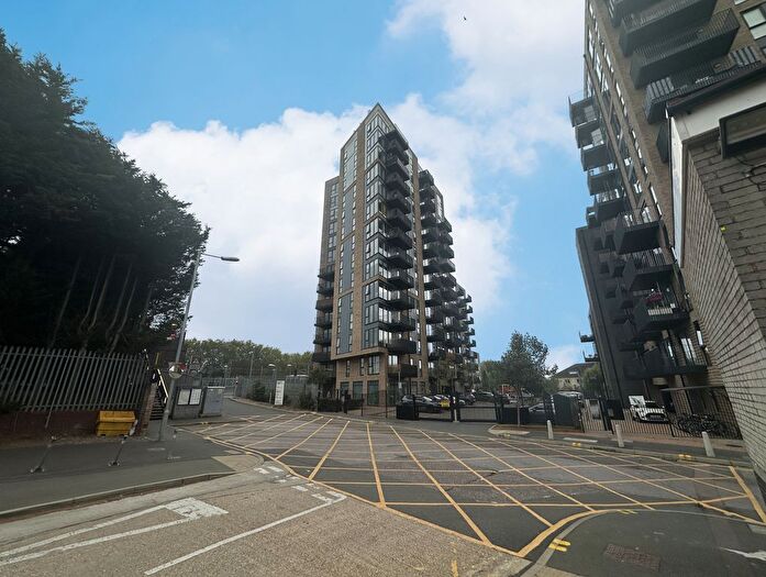 1 Bedroom Flat For Sale In Flat, Altitude Point, Hampden Road, Hornsey, London, N8