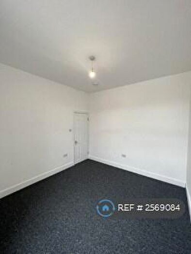 3 Bedroom Flat To Rent In Oxford Road, Reading, RG30