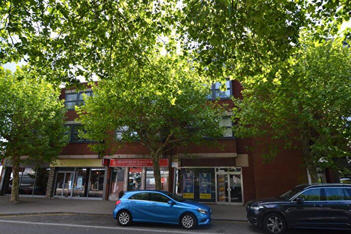 2 Bedroom Flat To Rent In Fleet Road, Fleet, GU51