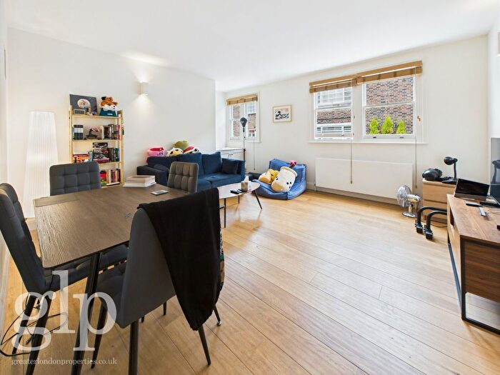 1 Bedroom Flat To Rent In Gower Mews, Bloomsbury, WC1E