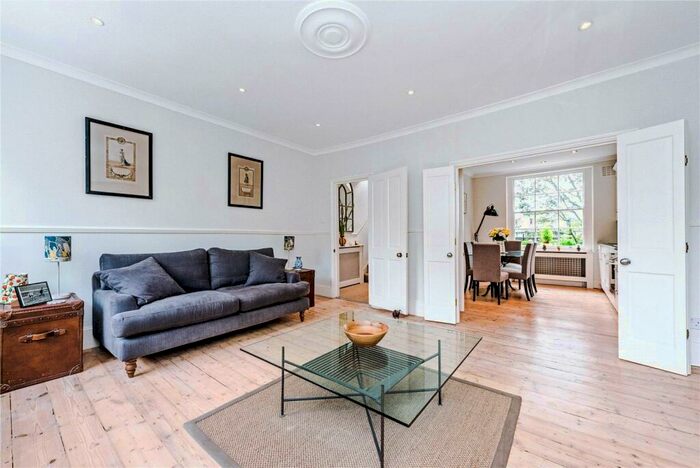 2 Bedroom Terraced House To Rent In Myddelton Square, Clerkenwell, London, EC1R