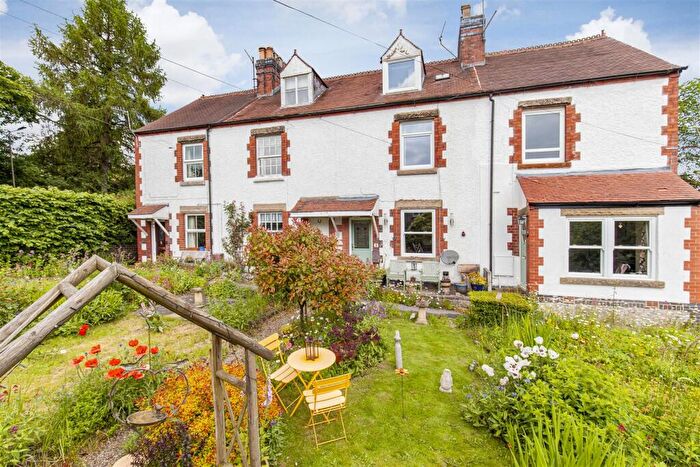 2 Bedroom Terraced House For Sale In Baslow Road, Bakewell, DE45