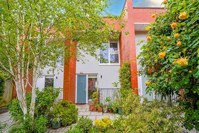 2 Bedroom Terraced House For Sale In Devonshire Road, Forest Hill, London, SE23