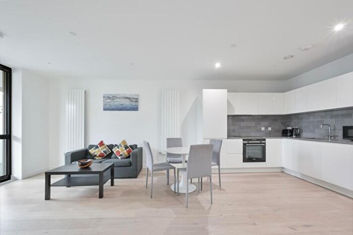 1 Bedroom Apartment To Rent In Pinnacle House, Royal Wharf, London, E16