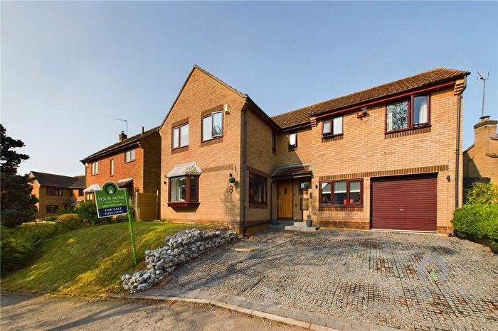 5 Bedroom Detached House For Sale In Ryefields, Spratton, Northamptonshire, NN6