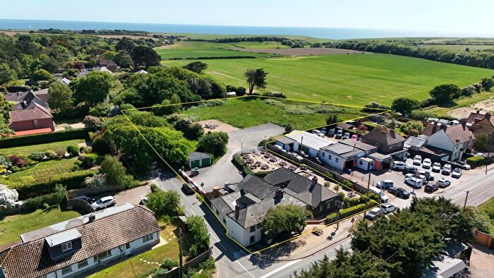 4 Bedroom Commercial Property For Sale In Christchurch Road, Lymington, SO41