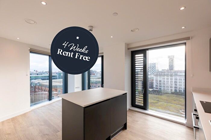 2 Bedroom Flat To Rent In Flat, Pall Mall, Liverpool, Merseyside, L3