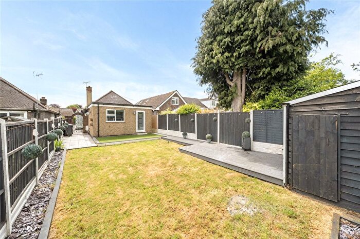3 Bedroom Bungalow For Sale In Jail Lane, Biggin Hill, Westerham, Kent, TN16