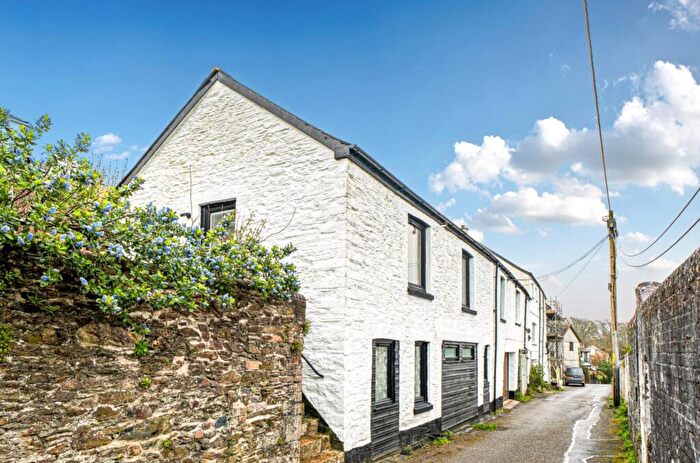 3 Bedroom Cottage For Sale In Higher Kelly, Calstock, Cornwall, PL18