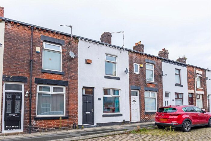 2 Bedroom Terraced House For Sale In Wilton Street, Bolton, BL1