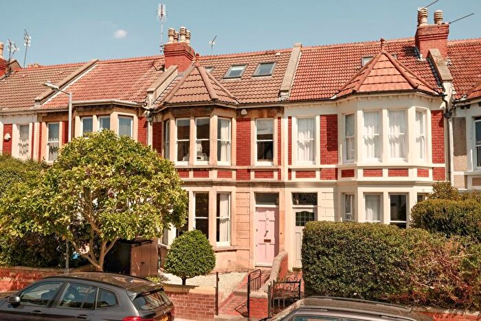 4 Bedroom Terraced House For Sale In Halsbury Road, Westbury Park, Bristol, BS6
