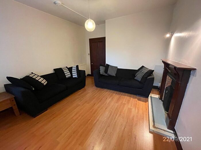 1 Bedroom Flat To Rent In Albyn Grove, Ground Floor Left, Aberdeen, AB10