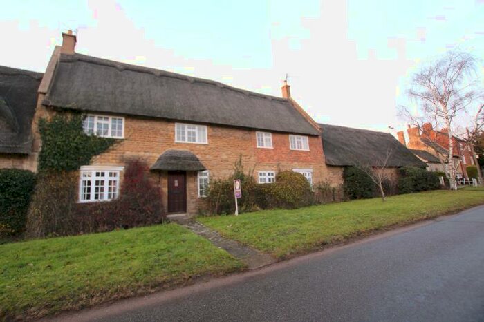 3 Bedroom Cottage To Rent In Cherry Orton Road, Orton Waterville, Peterborough, PE2