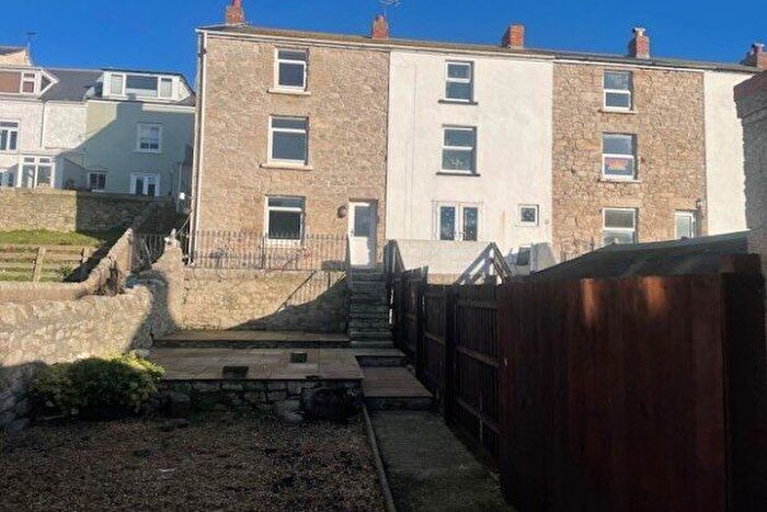 3 Bedroom End Of Terrace House To Rent In Clements Lane, Portland, DT5