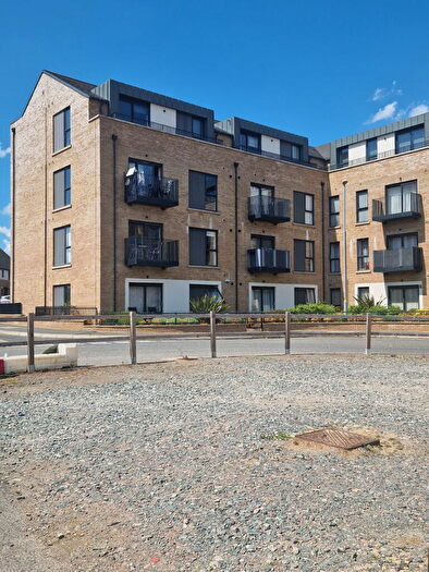 2 Bedroom Flat To Rent In Roman Road, Little Stanion, Corby, NN18