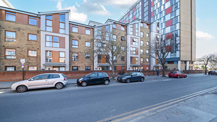 2 Bedroom Flat For Sale In A Campbell Rd, Croydon, CR0