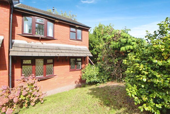 2 Bedroom Apartment For Sale In Firdale Road, Northwich, Cheshire, CW8