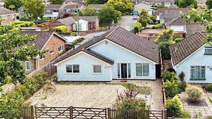 5 Bedroom Detached House For Sale In Stony Lane, Burton, Christchurch, BH23